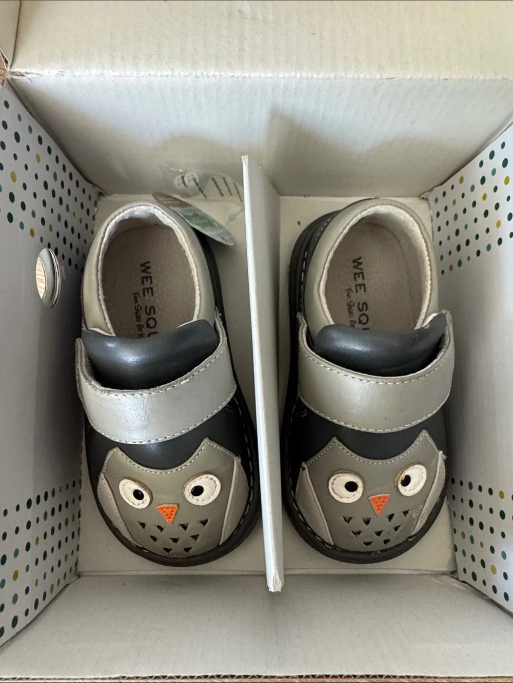 Wee Squeak Owl Strap Baby Shoes in Gray